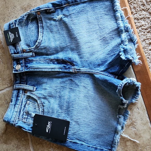 Silver Jeans Pants - Silver NWT distressed jean shots womans size 24